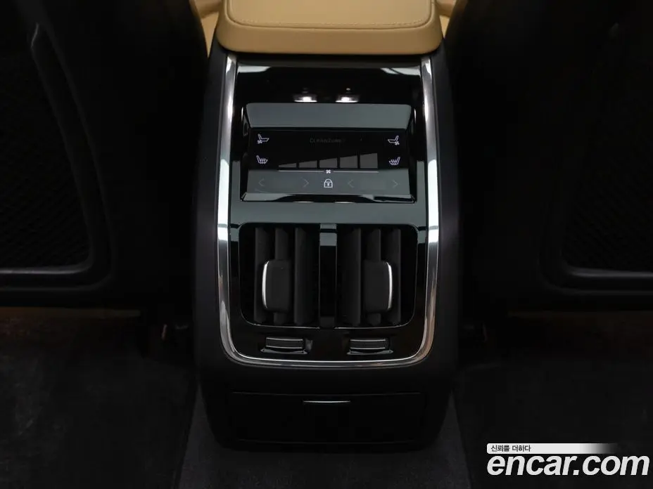 Volvo S90 2024 2.0 автомат (гидро), фото 18 Volvo S90 2024 2.0 автомат (гидро), фото 18