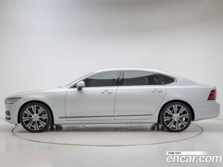 Volvo S90 2024 2.0 автомат (гидро), фото 3 Volvo S90 2024 2.0 автомат (гидро), фото 3