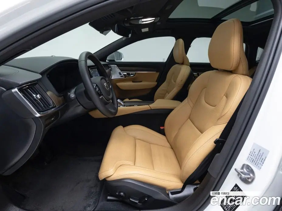 Volvo S90 2024 2.0 автомат (гидро), фото 10 Volvo S90 2024 2.0 автомат (гидро), фото 10