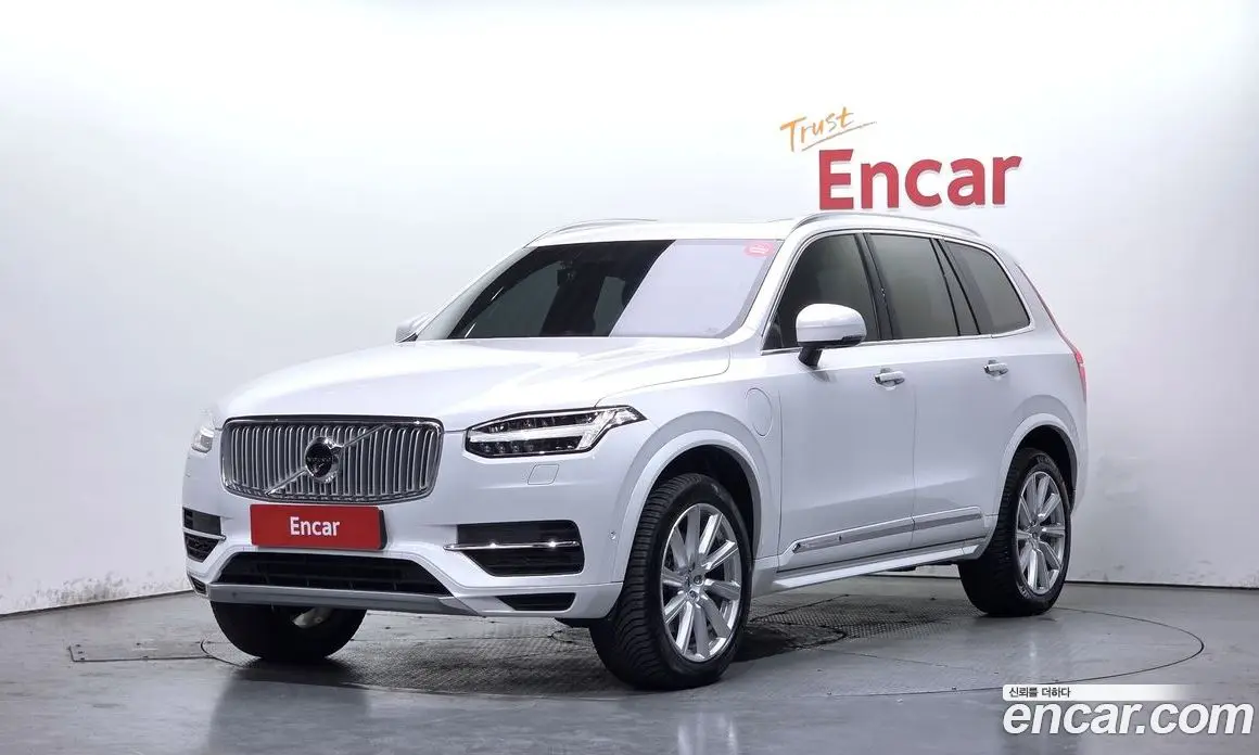 Volvo XC90 2018 2.0 автомат (гидро), фото 1 Volvo XC90 2018 2.0 автомат (гидро), фото 1