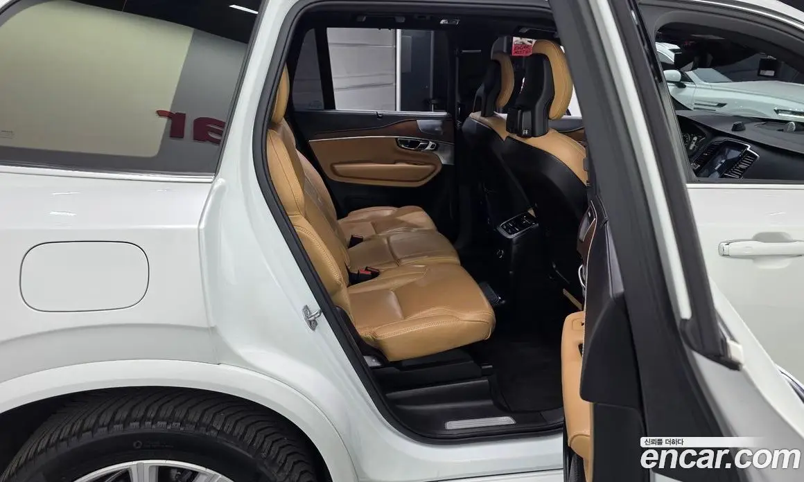 Volvo XC90 2018 2.0 автомат (гидро), фото 12 Volvo XC90 2018 2.0 автомат (гидро), фото 12