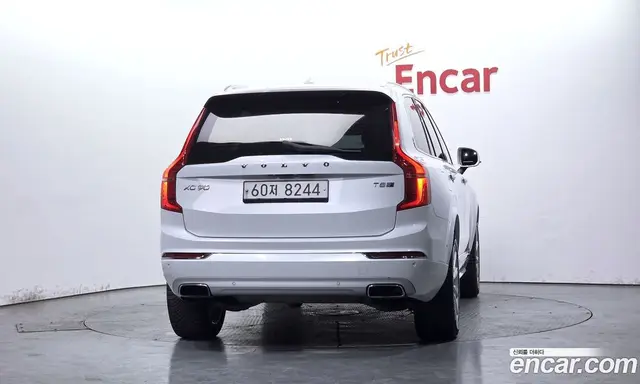 Volvo XC90 2018 2.0 автомат (гидро), миниатюра 4 Volvo XC90 2018 2.0 автомат (гидро), миниатюра 4