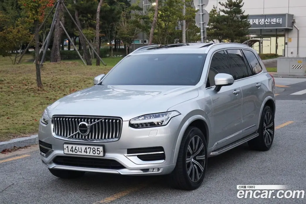 Volvo XC90 2020 2.0 автомат (гидро), фото 1 Volvo XC90 2020 2.0 автомат (гидро), фото 1