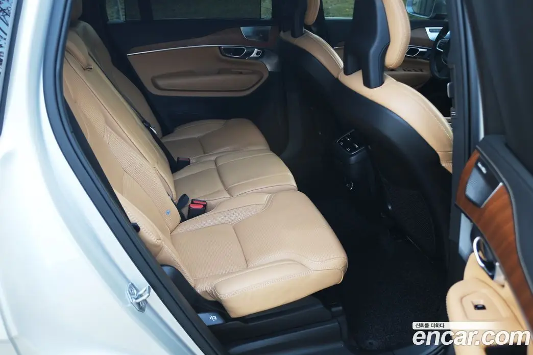 Volvo XC90 2020 2.0 автомат (гидро), фото 14 Volvo XC90 2020 2.0 автомат (гидро), фото 14