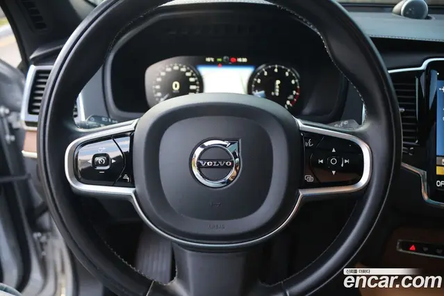 Volvo XC90 2020 2.0 автомат (гидро), миниатюра 9 Volvo XC90 2020 2.0 автомат (гидро), миниатюра 9