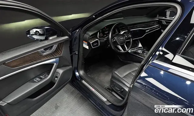 Audi A6 2021 2.0 автомат (гидро), миниатюра 11