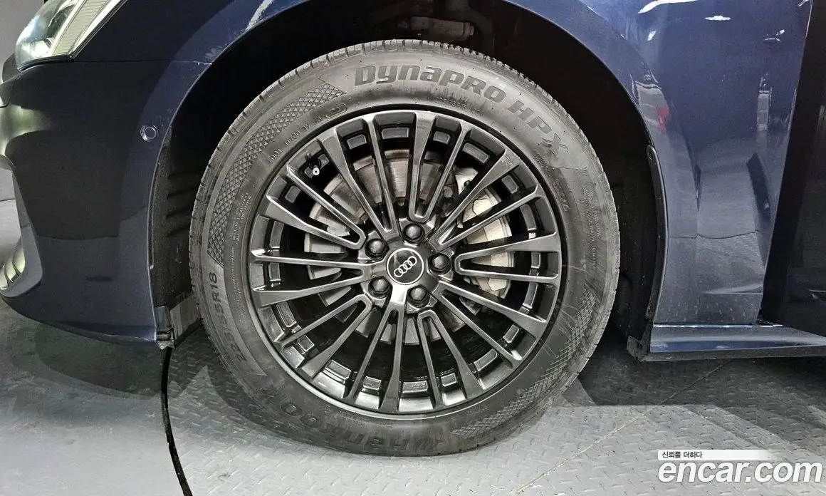 Audi A6 2021 2.0 автомат (гидро), фото 5
