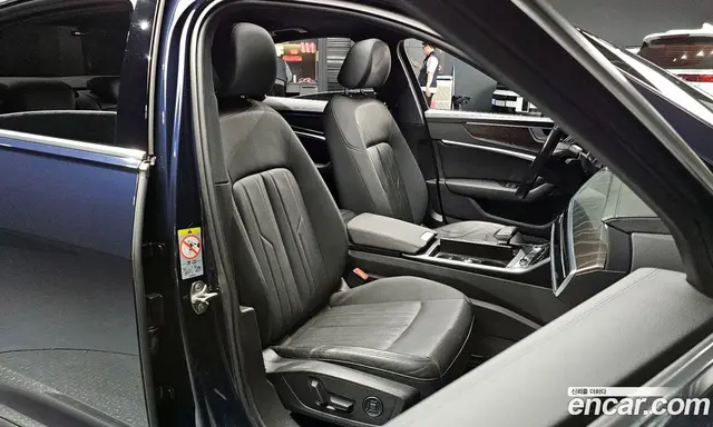 Audi A6 2021 2.0 автомат (гидро), миниатюра 10