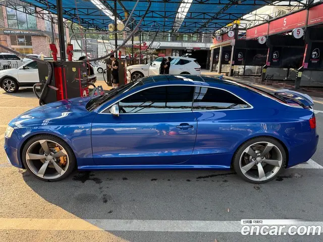 Audi RS5 2014 4.2 автомат (гидро), миниатюра 3 Audi RS5 2014 4.2 автомат (гидро), миниатюра 3