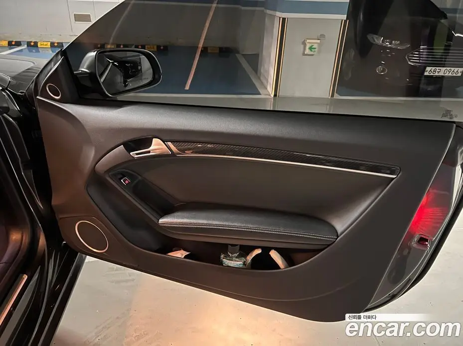 Audi RS5 2016 4.2 автомат (гидро), фото 12 Audi RS5 2016 4.2 автомат (гидро), фото 12