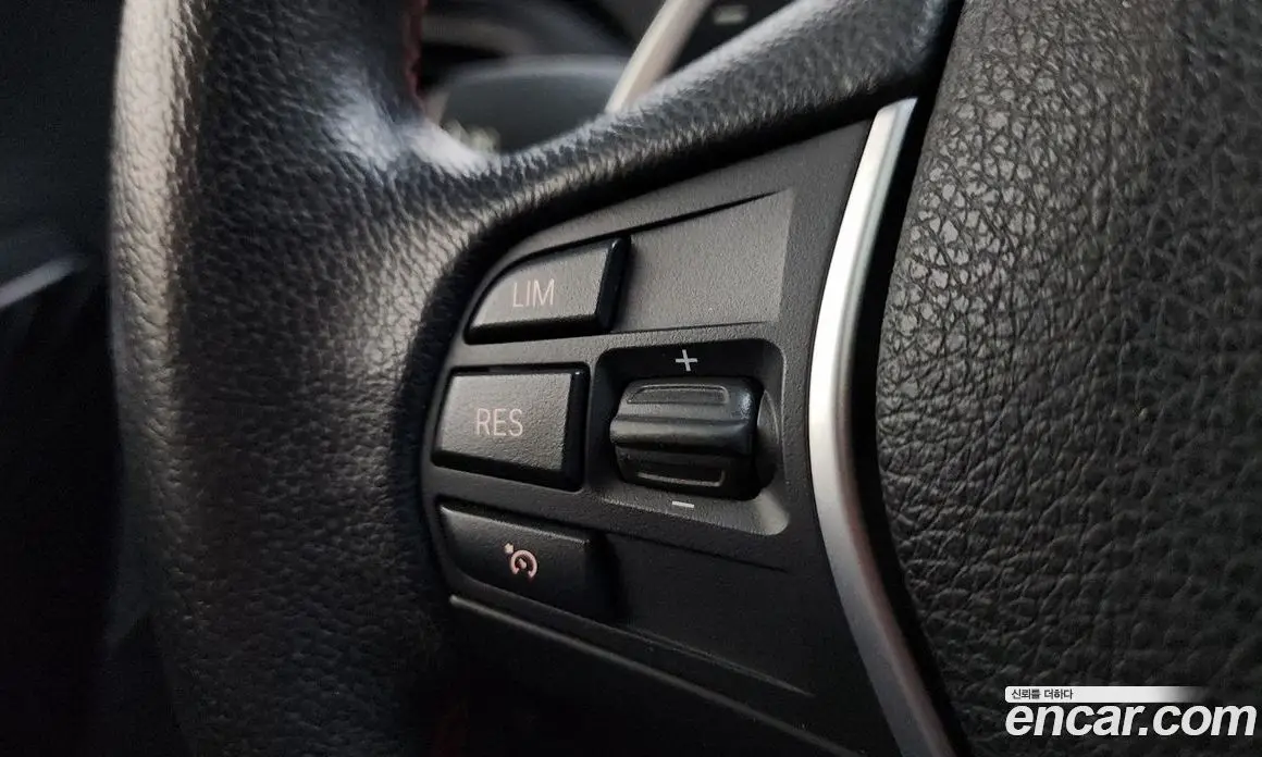BMW 1 серия 2016 2.0 автомат (гидро), фото 18