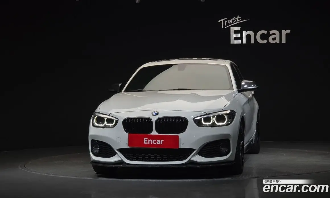 BMW 1 серия 2018 2.0 автомат (гидро), фото 3