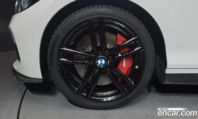 BMW 1 серия 2018 2.0 автомат (гидро), миниатюра 5