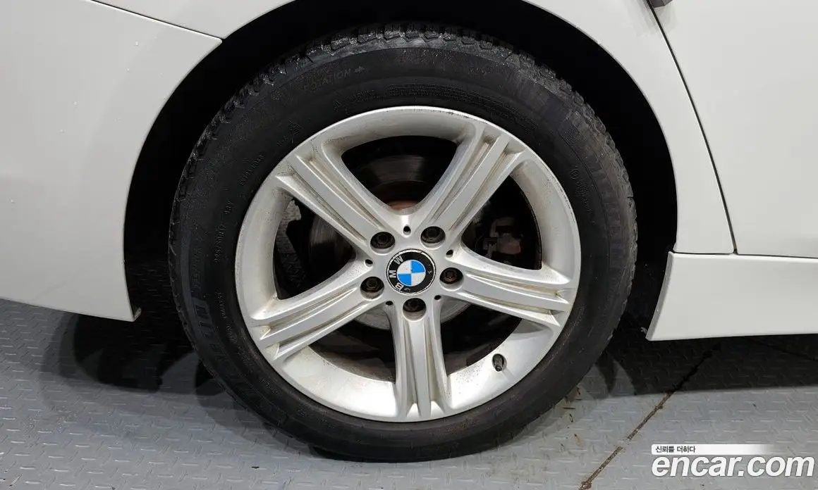 BMW 3 серия 2014 2.0 автомат (гидро), фото 5