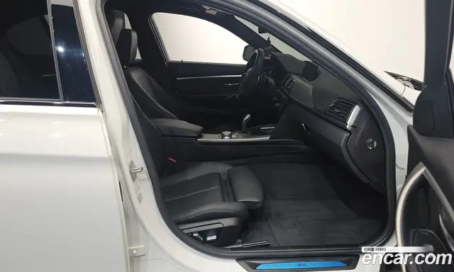BMW 3 серия 2018 2.0 автомат (гидро), миниатюра 11