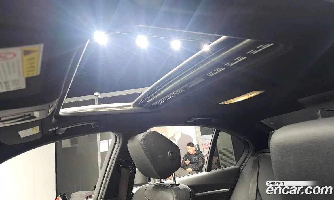BMW 3 серия 2018 2.0 автомат (гидро), фото 19