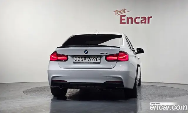 BMW 3 серия 2018 2.0 автомат (гидро), миниатюра 4