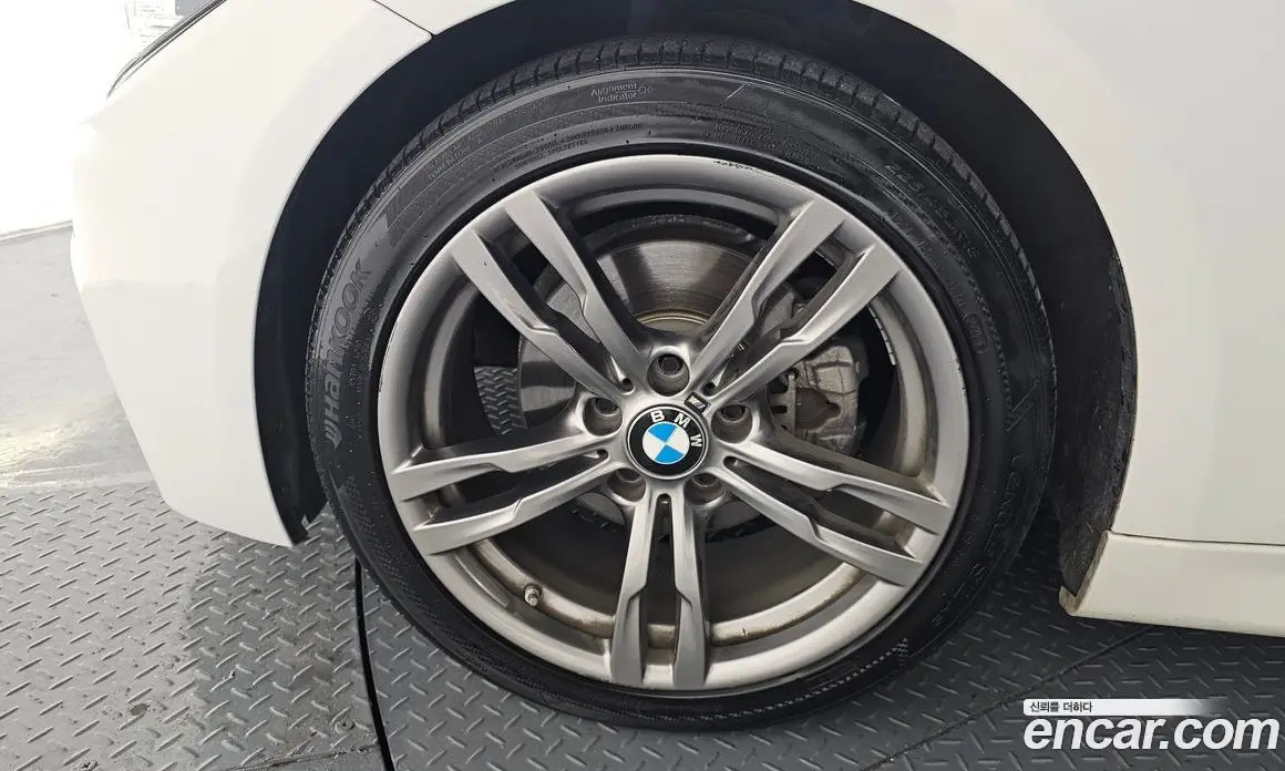 BMW 3 серия 2018 2.0 автомат (гидро), фото 5