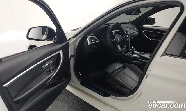 BMW 3 серия 2018 2.0 автомат (гидро), миниатюра 10