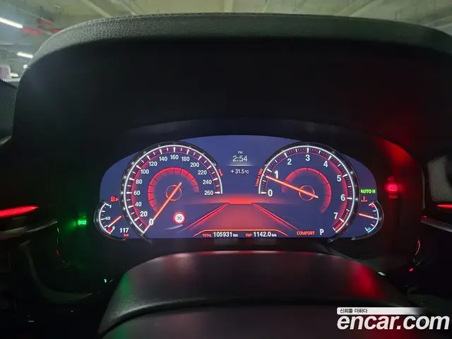 BMW 5 серия 2018 2.0 автомат (гидро), миниатюра 8 BMW 5 серия 2018 2.0 автомат (гидро), миниатюра 8