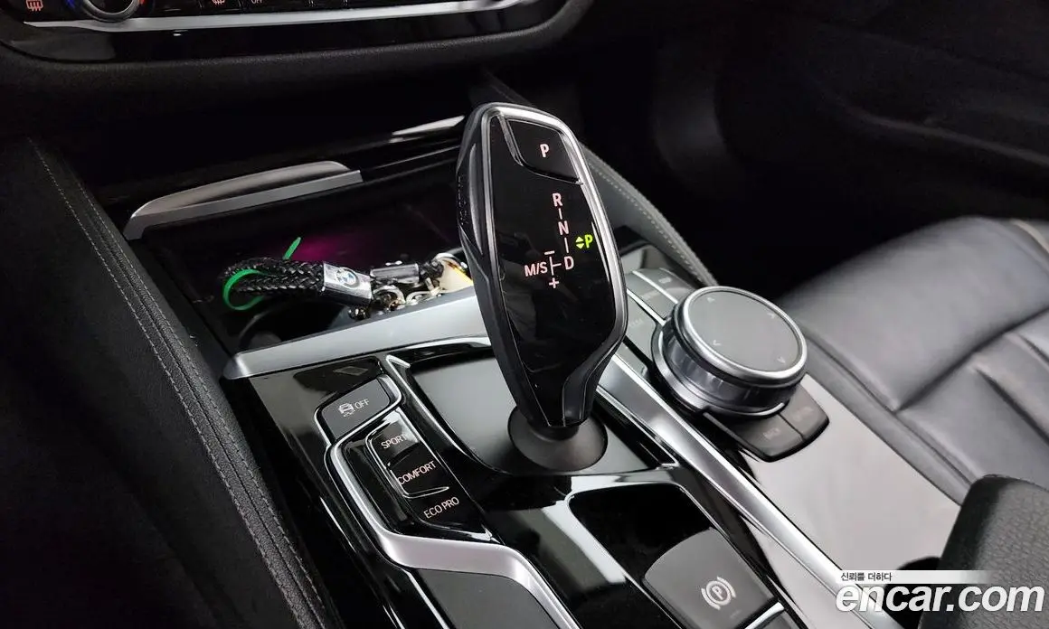 BMW 5 серия 2018 2.0 автомат (гидро), фото 12