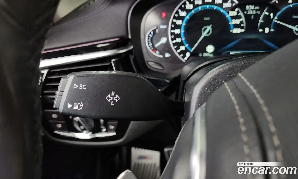 BMW 5 серия 2018 2.0 автомат (гидро), фото 29