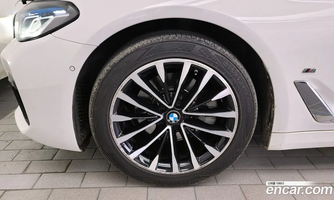 BMW 5 серия 2018 2.0 автомат (гидро), фото 5
