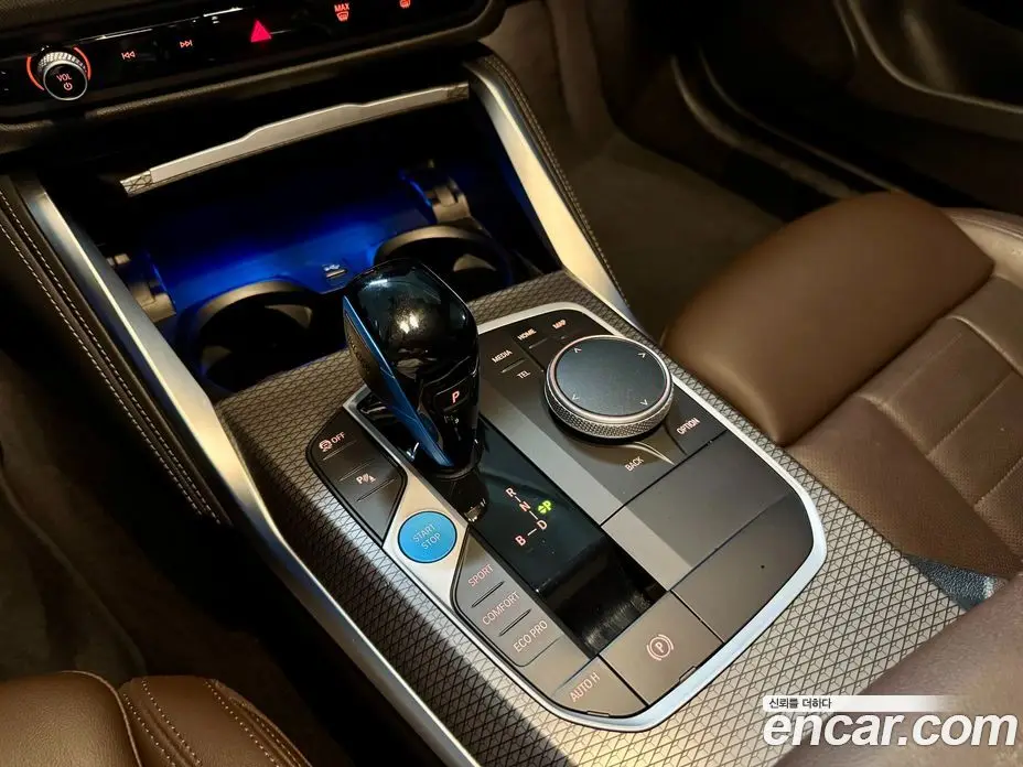 BMW i4 2023 автомат (гидро), фото 9