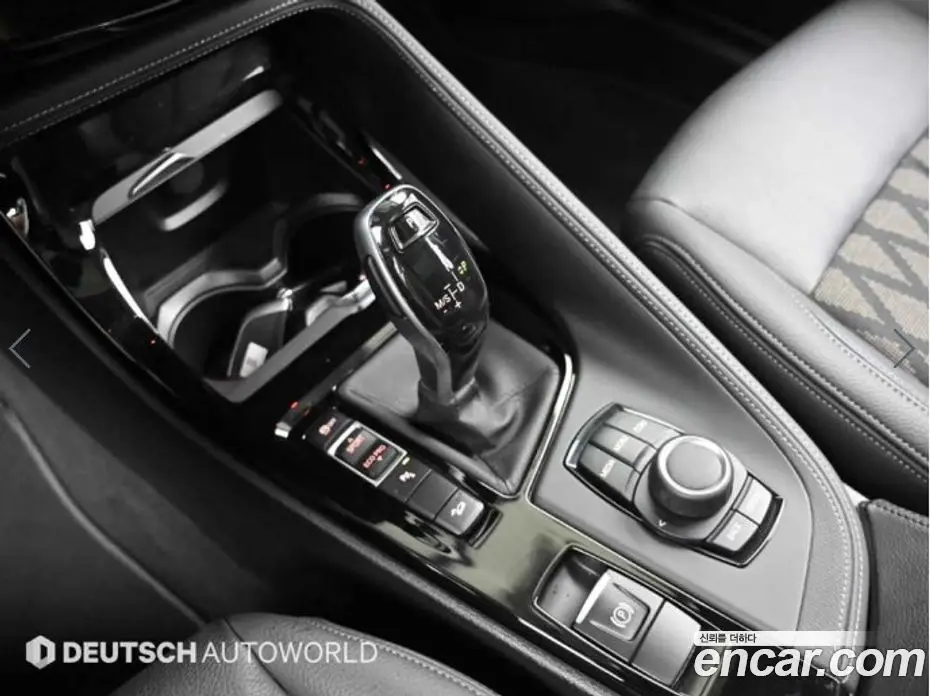 BMW X1 2021 2.0 автомат (гидро), фото 9