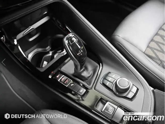 BMW X1 2021 2.0 автомат (гидро), миниатюра 9