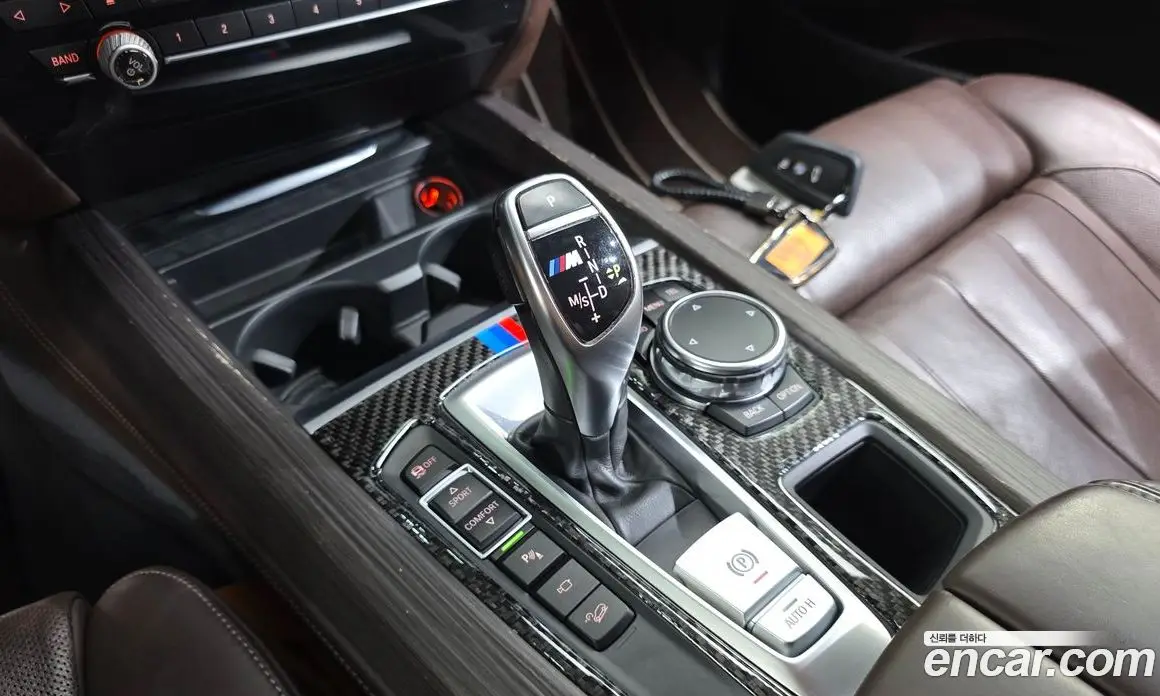 BMW X5 2015 3.0 автомат (гидро), фото 9