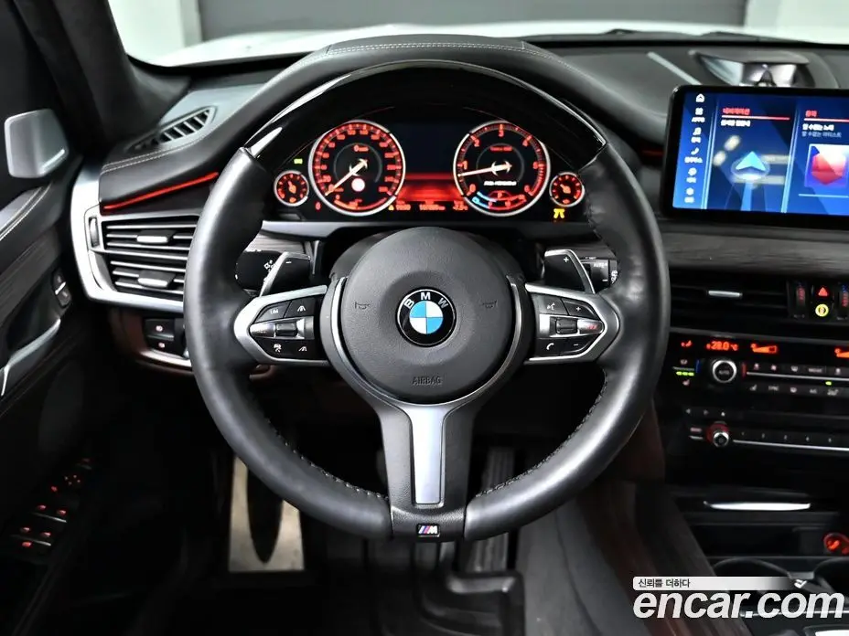 BMW X5 2017 3.0 автомат (гидро), фото 13