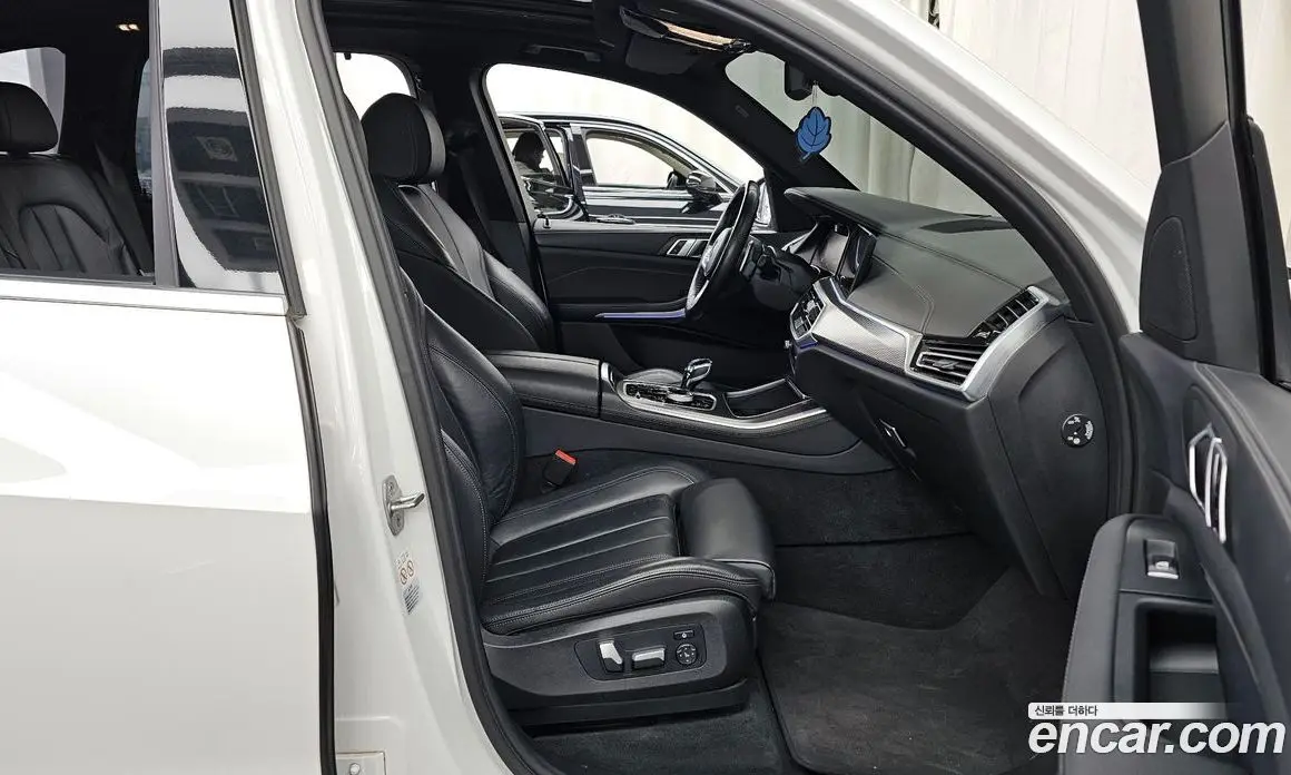 BMW X5 2022 3.0 автомат (гидро), фото 11