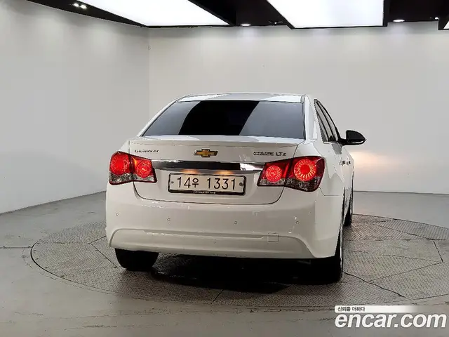 Chevrolet Cruze 2014 2.0 автомат (гидро), миниатюра 3