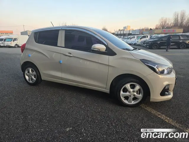 Chevrolet Spark 2017 1.0 автомат (гидро), миниатюра 2