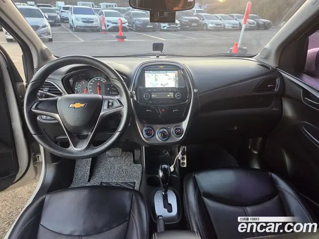 Chevrolet Spark 2017 1.0 автомат (гидро), миниатюра 10