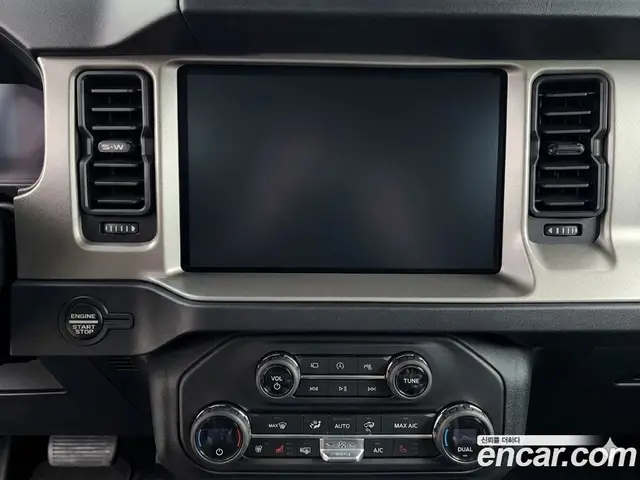 Ford Bronco 2025 2.3 автомат (гидро), миниатюра 5 Ford Bronco 2025 2.3 автомат (гидро), миниатюра 5