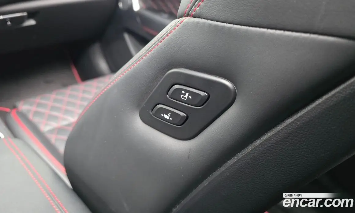 Genesis G70 2018 2.0 автомат (гидро), фото 29