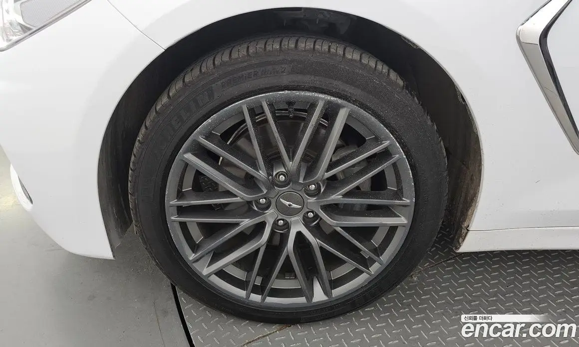 Genesis G70 2018 2.0 автомат (гидро), фото 5