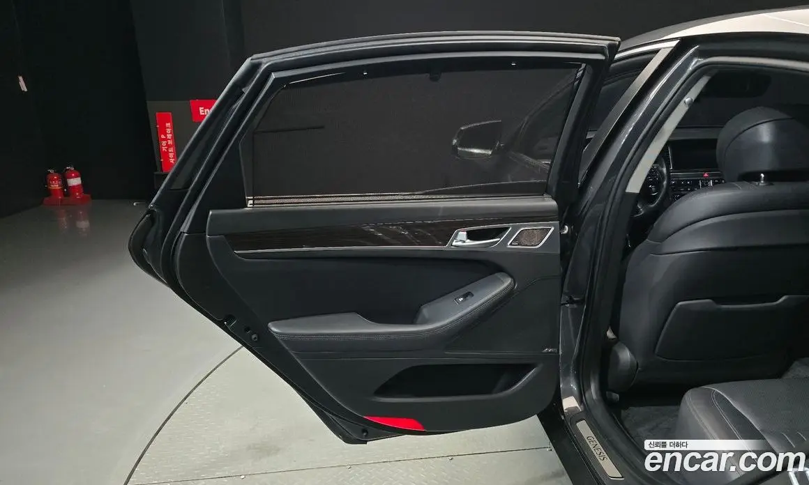 Genesis G80 2017 3.3 автомат (гидро), фото 15