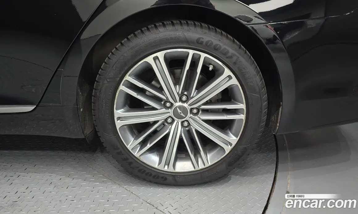 Genesis G80 2017 3.3 автомат (гидро), фото 7