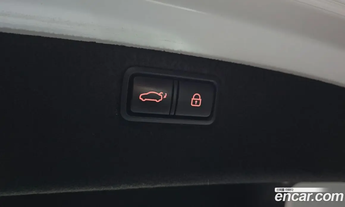 Genesis G80 2018 3.3 автомат (гидро), фото 26 Genesis G80 2018 3.3 автомат (гидро), фото 26