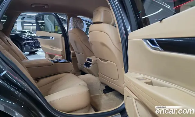 Genesis G80 2025 2.5 автомат (гидро), миниатюра 11