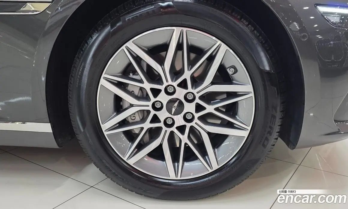 Genesis G80 2025 2.5 автомат (гидро), фото 20