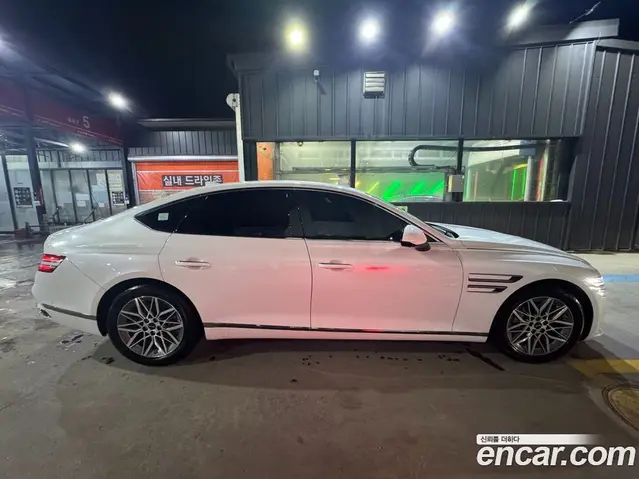 Genesis G80 2025 2.5 автомат (гидро), миниатюра 3 Genesis G80 2025 2.5 автомат (гидро), миниатюра 3