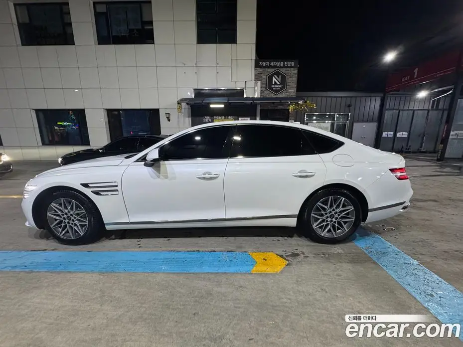 Genesis G80 2025 2.5 автомат (гидро), фото 4 Genesis G80 2025 2.5 автомат (гидро), фото 4