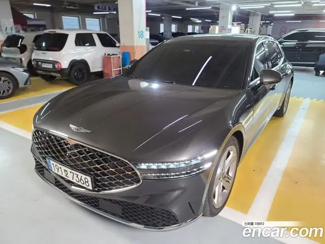 Genesis G90, 2023, 112 888 км