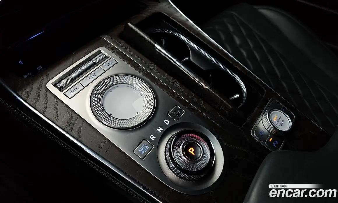 Genesis GV80 2021 2.5 автомат (гидро), фото 9 Genesis GV80 2021 2.5 автомат (гидро), фото 9
