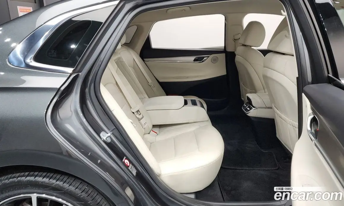 Hyundai Grandeur 2022 2.5 автомат (гидро), фото 17