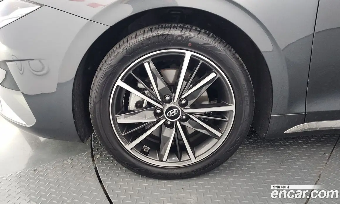 Hyundai Grandeur 2022 2.5 автомат (гидро), фото 5
